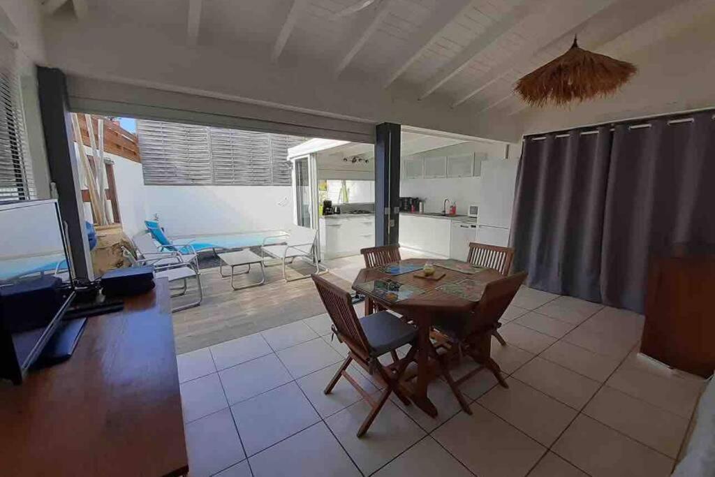 Ks Villa La Coulee 4 Etoiles Saint-Francois  Bagian luar foto